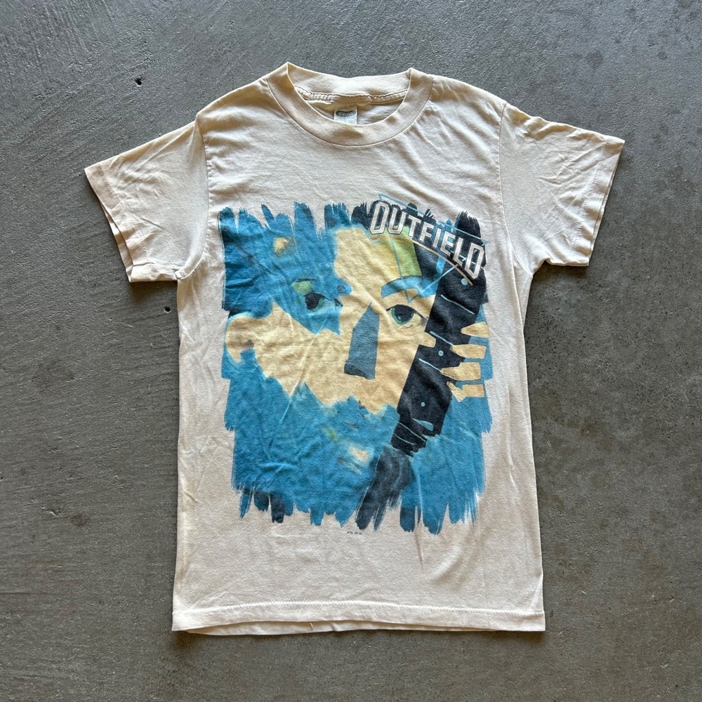 Vintage 80s The‎ Outfield Band Shirt Size Medium Cream 1986  Play Deep Tour Rock